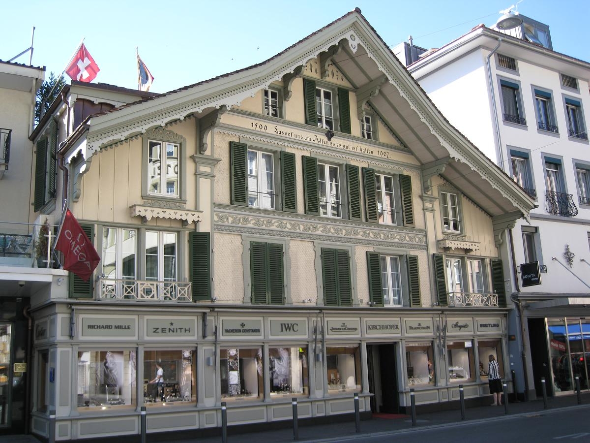 瑞士因特拉肯，欧洲人避暑胜地