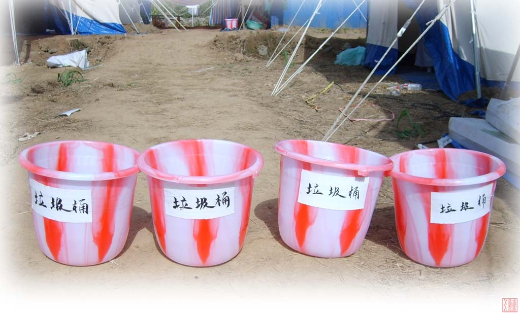 垃圾桶.JPG